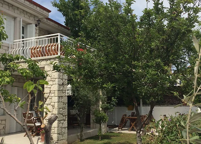 Sorf Ξενοδοχείο 2*